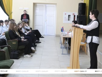 Последствия и уроки Чернобыльской аварии для Беларуси обсудили на диалоговой площадке в Мостах