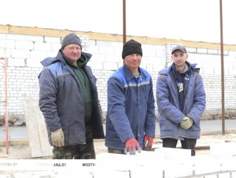 В ЗАО «Гудевичи» продолжают реконструкцию животноводческих объектов