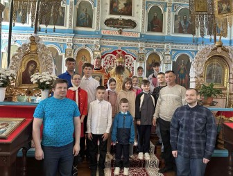 Сегодня золотую свадьбу отметили настоятель храма Рождества Пресвятой Богородицы аг. Гудевичи Николай Сень и матушка Мария.