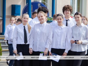 Установка ‒ на 100 баллов: абитуриенты Мостовщины сдали первый централизованный экзамен