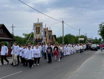 Мостовские католики встретили Праздник Божьего Тела