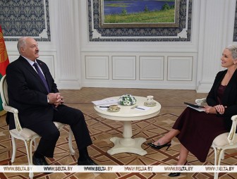 Александр Лукашенко дал интервью телеканалу 'Аль-Арабия'
