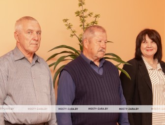 Работник старой закалки: в районном селекционном центре животноводства поздравили с 70-летием Тадеуша Сороку