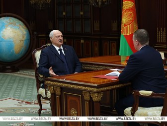 Промышленность, сельское хозяйство, внешний контур. Александр Лукашенко принял с докладом премьер-министра