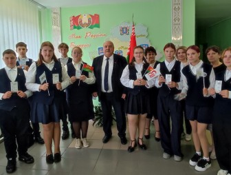 «С днём рождения, БРСМ!»: как живет, трудится и созидает молодежь Лунненской средней школы