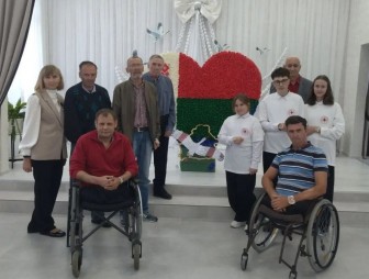 Любовь к родному краю объединила правомостовских ребят и проживающих пансионата «Принеманье»
