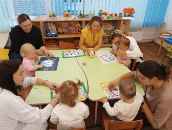 «Материнская школа»: путь к успеху через игру и поддержку