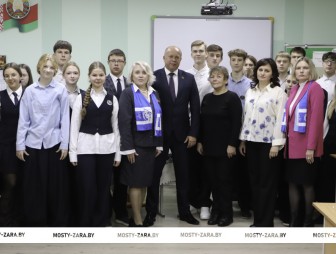 Связь поколений, семейные ценности и проекты БСЖ были в центре внимания участников ШАГа в СШ №5 г. Мосты