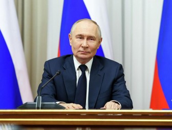 Владимир Путин заявил о готовности России возобновить трехсторонние переговоры по Украине