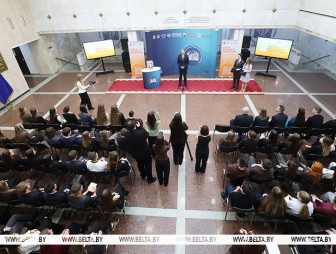 От олимпиады к экспертной площадке: в Беларуси стартовала 'Школа молодого избирателя'