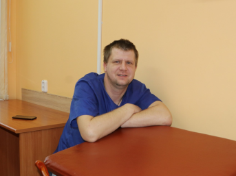 Умелые руки мостовчанина Александра Астрейко спасут ваши мышцы