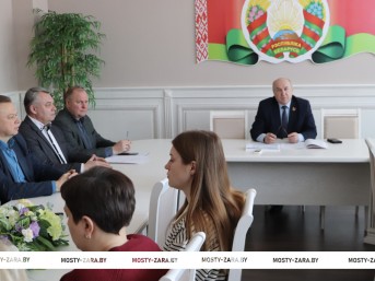 Слово – делегату ВНС. Генеральный директор ОАО «Мостовдрев» Сергей Ососов – о ключевых аспектах Послания Президента и Программе социально-экономического развития на пятилетку