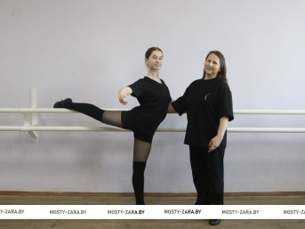 Как преподаватель Мостовской ДШИ Наталья Никонова растит талантливых танцоров