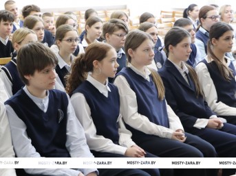 Память, боль, предостережение: в СШ №5 г. Мосты обсудили уроки геноцида и шаги по сохранению исторической правды