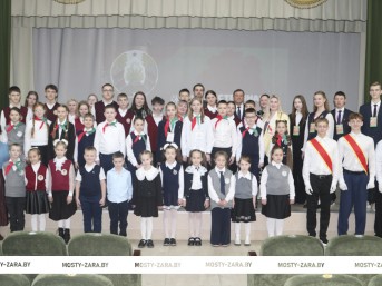 Сегодня в Мостах единомышленников стало больше – в ряды общественных объединений приняли новых членов