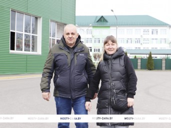 Семья – наша радость и опора. А работа  задаёт ритм жизни. В этом убеждены   мостовчане  Инна и Владимир Ушкевичи