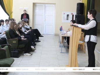 Последствия и уроки Чернобыльской аварии для Беларуси обсудили на диалоговой площадке в Мостах