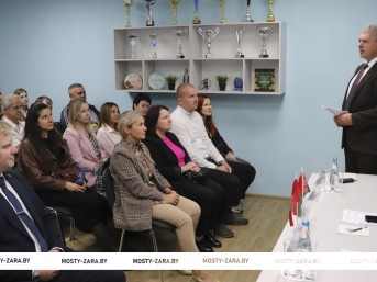 В единстве наша сила – в Мостовском районе проходит Единый день информирования, посвящённый Дню народного единства