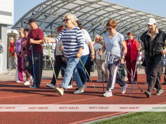 Им со спортом по пути: в Мостах прошла спартакиада среди пожилых людей в рамках декады «Золотой возраст»