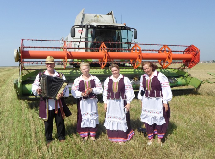 Канцэрт на жніўным палетку