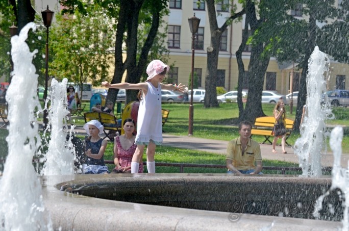 Жара в Беларуси с воскресенья начнет спадать