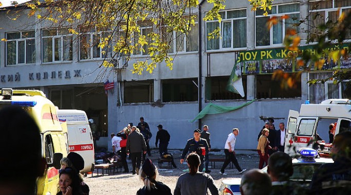 В Крыму объявлен трехдневный траур в связи с трагедией в Керчи