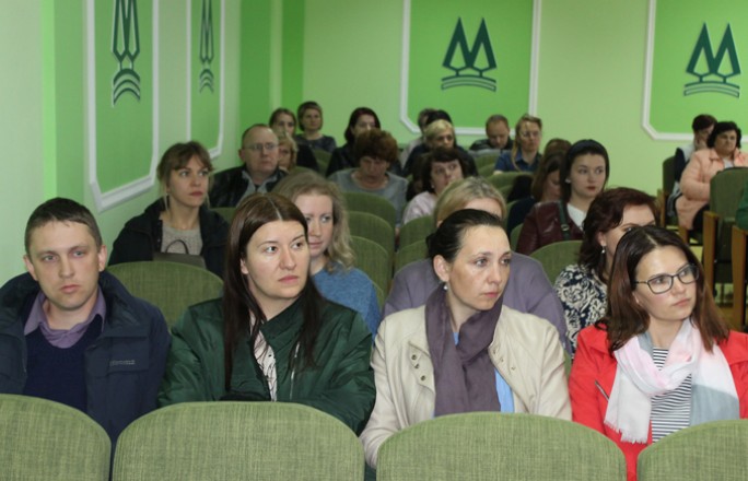 Какие темы обсудили в трудовых коллективах Мостовщины во время Единого дня информирования