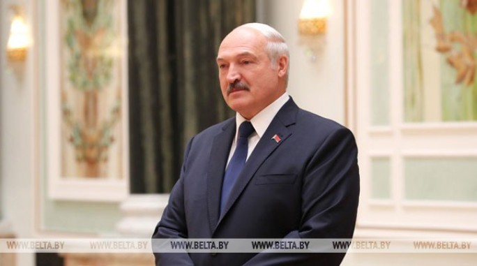 Александр Лукашенко: успехи и достижения людей создают историю государства