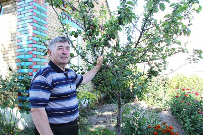 О себе, семье, работе, своей малой родине рассказывает житель деревни Струга Владимир Корнейчик