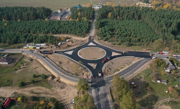 Кольцо с велодорожкой. Развязку около деревни Коробчицы Гродненского района готовят к сдаче в эксплуатацию