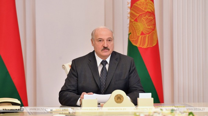 Александр Лукашенко требует использовать иностранную безвозмездную помощь исключительно на соццели
