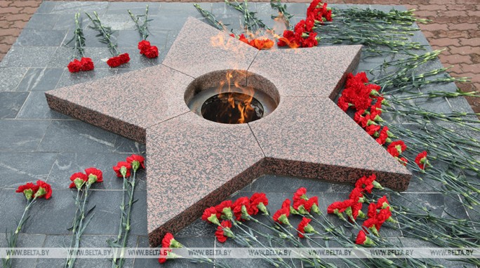В адрес Александра Лукашенко и белорусского народа поступают поздравления с 75-летием Победы