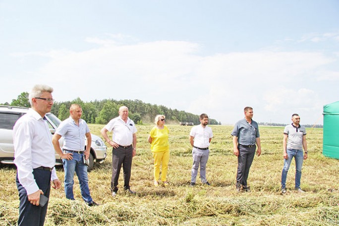 Первый заместитель председателя райисполкома Юрий Костоломов – о новых возможностях при заготовке кормов