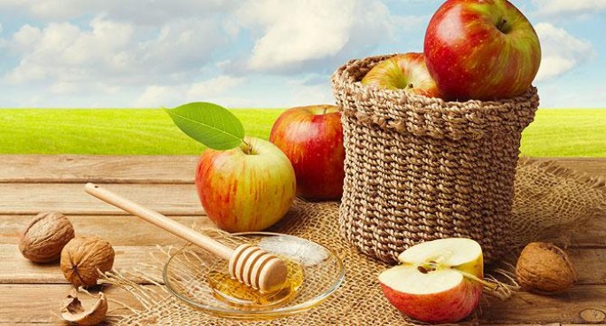Медовый, яблочный и ореховый. В августе православные верующие будут праздновать три Спаса
