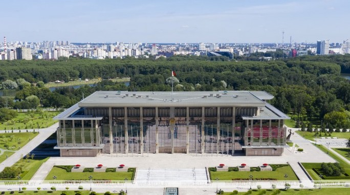 Владимир Караник награжден орденом Отечества ІІІ степени, Дмитрий Пиневич - орденом Почета