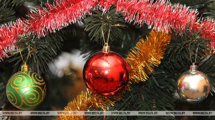 'Белпочта' вручила новогодние подарки воспитанникам специальных яслей-сада в Минске