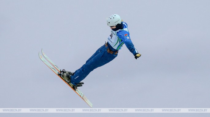 Белорус Макар Митрофанов занял четвертое место на этапе КМ по лыжной акробатике в 'Раубичах'