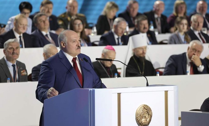 Александр Лукашенко: форум показал высокий запрос общества на сохранение системы ценностей и приоритетов