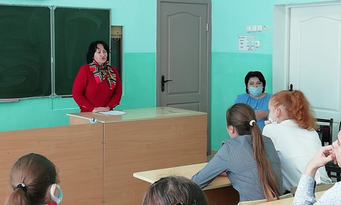 Ведаць свае правы і  абавязкі. Прававы ўрок прайшоў у Дубненскай школе