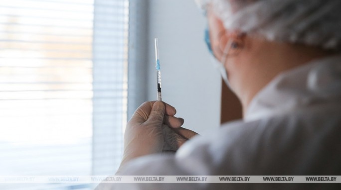 Первую дозу вакцины от COVID-19 получили более 30% населения Беларуси