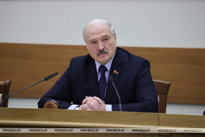 Встречу с активом Могилевской области Александр Лукашенко начал не по сценарию