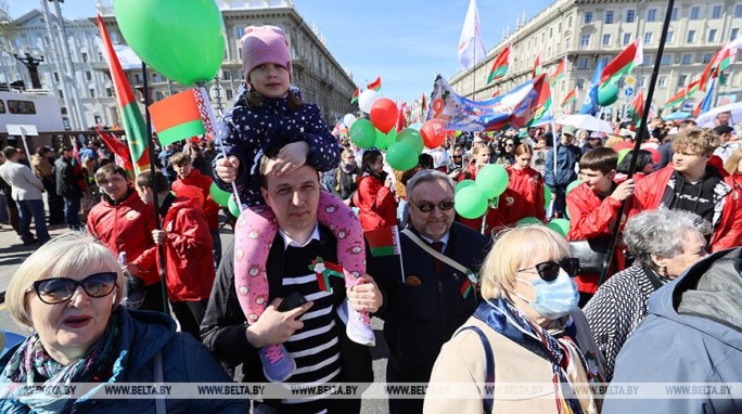 Лукашенко Западу: мы - мирные люди, но даже не пытайтесь с нами разговаривать с позиции силы