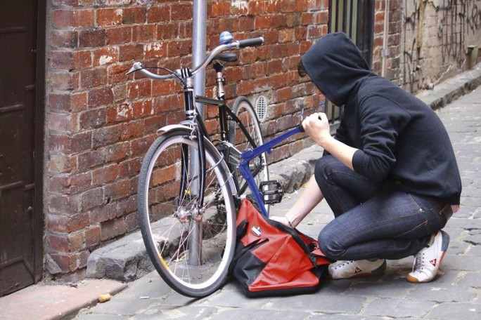 Кражи велосипедов, что делать, чтобы не украли. Как быть, если не доглядели?