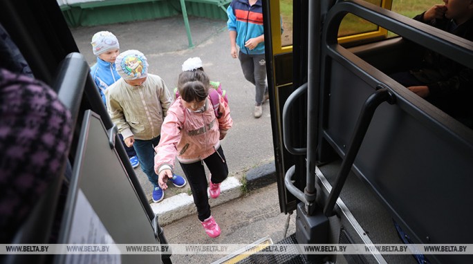 За кем приедет школьный автобус. В Беларуси утвержден порядок бесплатного подвоза обучающихся