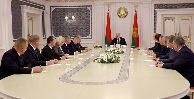 Александр Лукашенко - руководству на местах: 'Меньше смотрите наверх, должно быть больше самостоятельности'