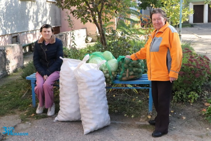 Восеньскія клопаты пажылых мастаўчан, ці На дапамогу прыходзіць сацыяльная служба