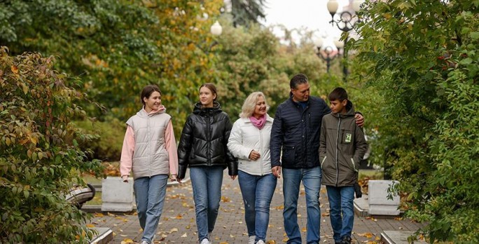 Не только пособия. Рассказываем, как государство поддерживает семьи с детьми