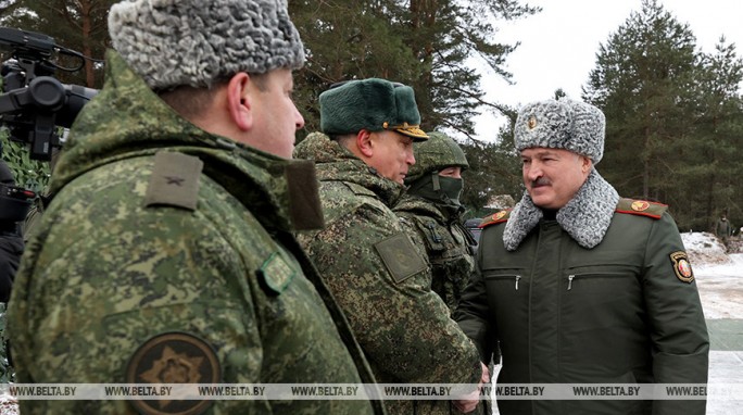 Лукашенко прибыл на Обуз-Лесновский полигон под Барановичами