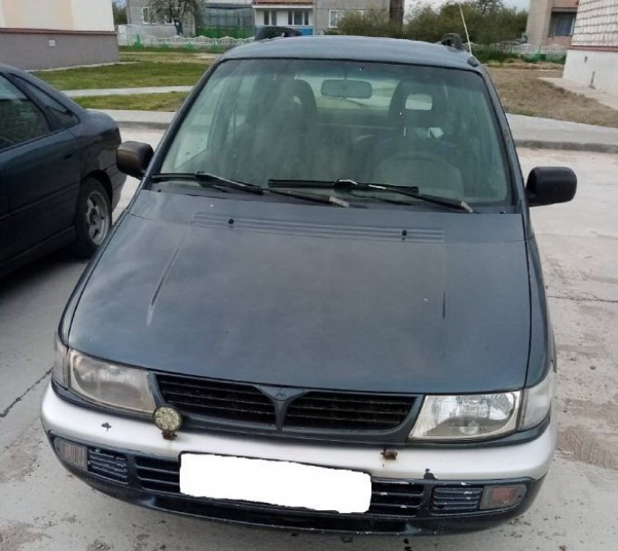 Житель Мостов угнал автомобиль друга, чтобы съездить в Волковыск