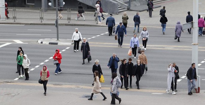 Более 60% белорусов считают, что быть патриотом - значит быть преданным белорусской земле и народу